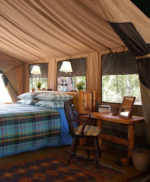Komfortable Safari Zelte im Kitich Camp in Nordkenia