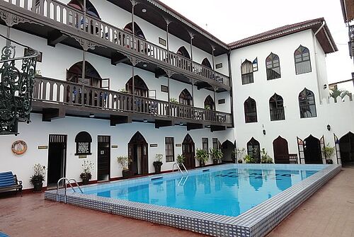 Pool des Tembo House Hotels in Stonetown auf Sansibar