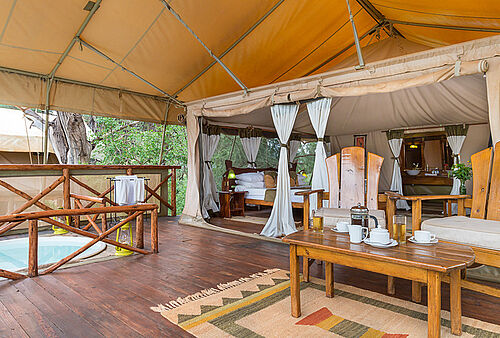 Luxuriöse Safari Zelte im Elephant Bedroom Camp im Samburu Nationalpark in Kenia