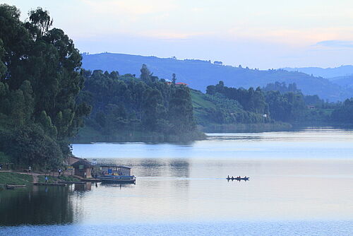 Rundreise, Gruppenreise, Uganda, Rwanda, Safari, Lake Bunyonyi