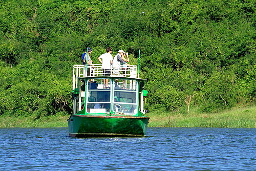 Bootsfahrt im Queen Elisabeth Nationalpark in Uganda