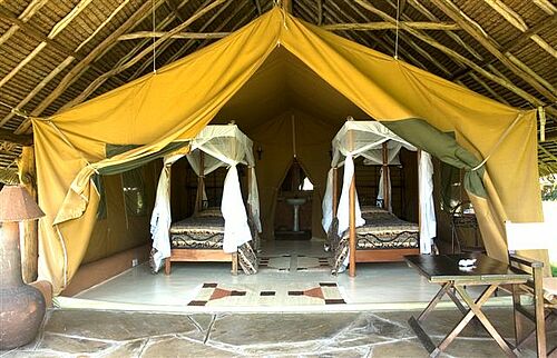 Komfortable Zelte im Flamingo Hill Camp am Lake Nakuru in Kenia