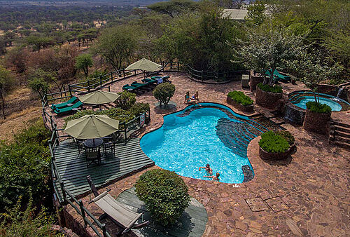 Pool im Kirawira Serena Camp in der Serengeti