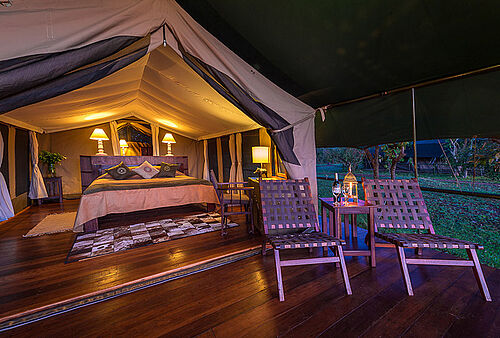 Luxuriöse Safari Zelte im Little Governors Camp in der Masai Mara in Kenia
