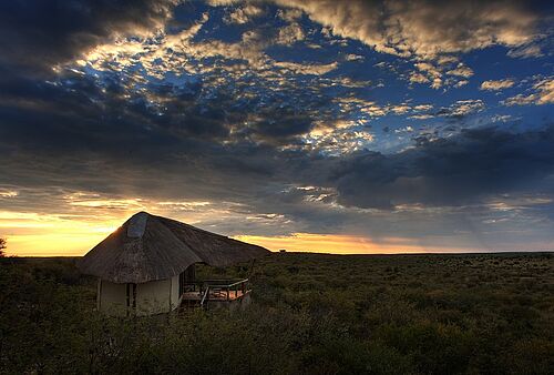 Tau Pan Camp in der Kalahari in Botswana