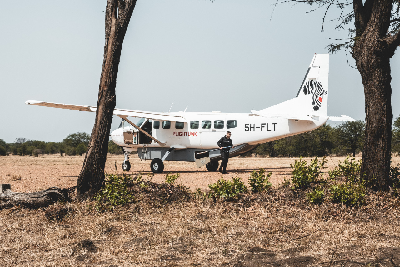 Flugsafari in Tansania mit Karibu Safaris