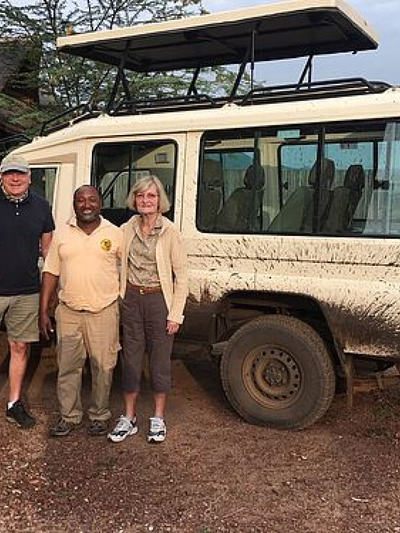 Karibu Safaris bietet spannende Pirschfahrten in Tansania