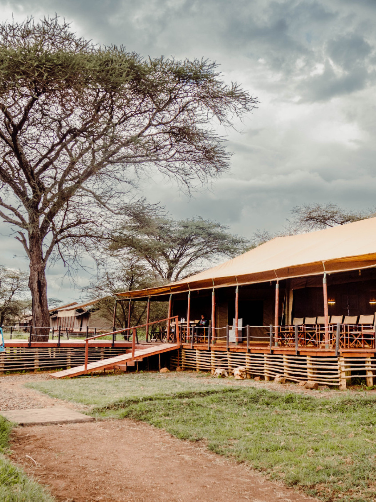 In der Mitte der Serengeti gelegenes Camp