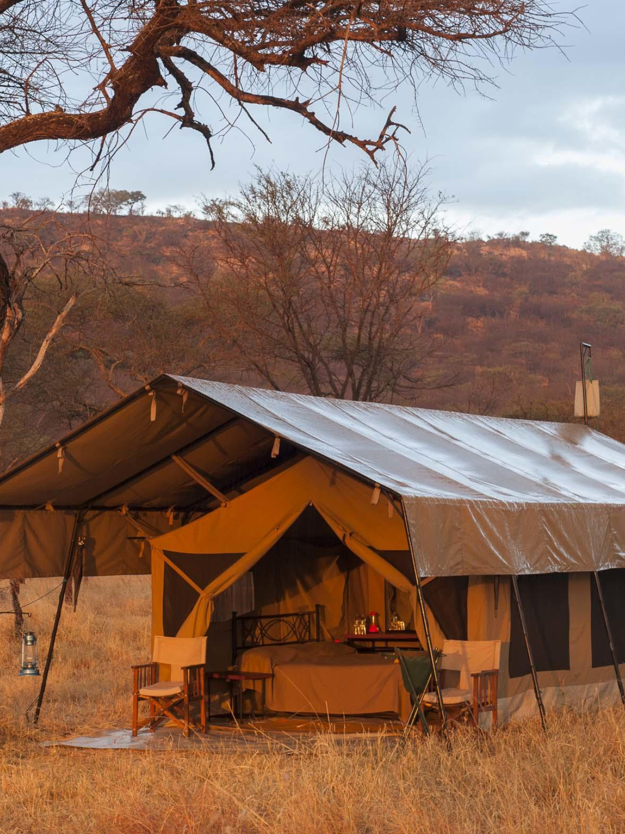Authentische Zelte in natürlicher Umgebung
