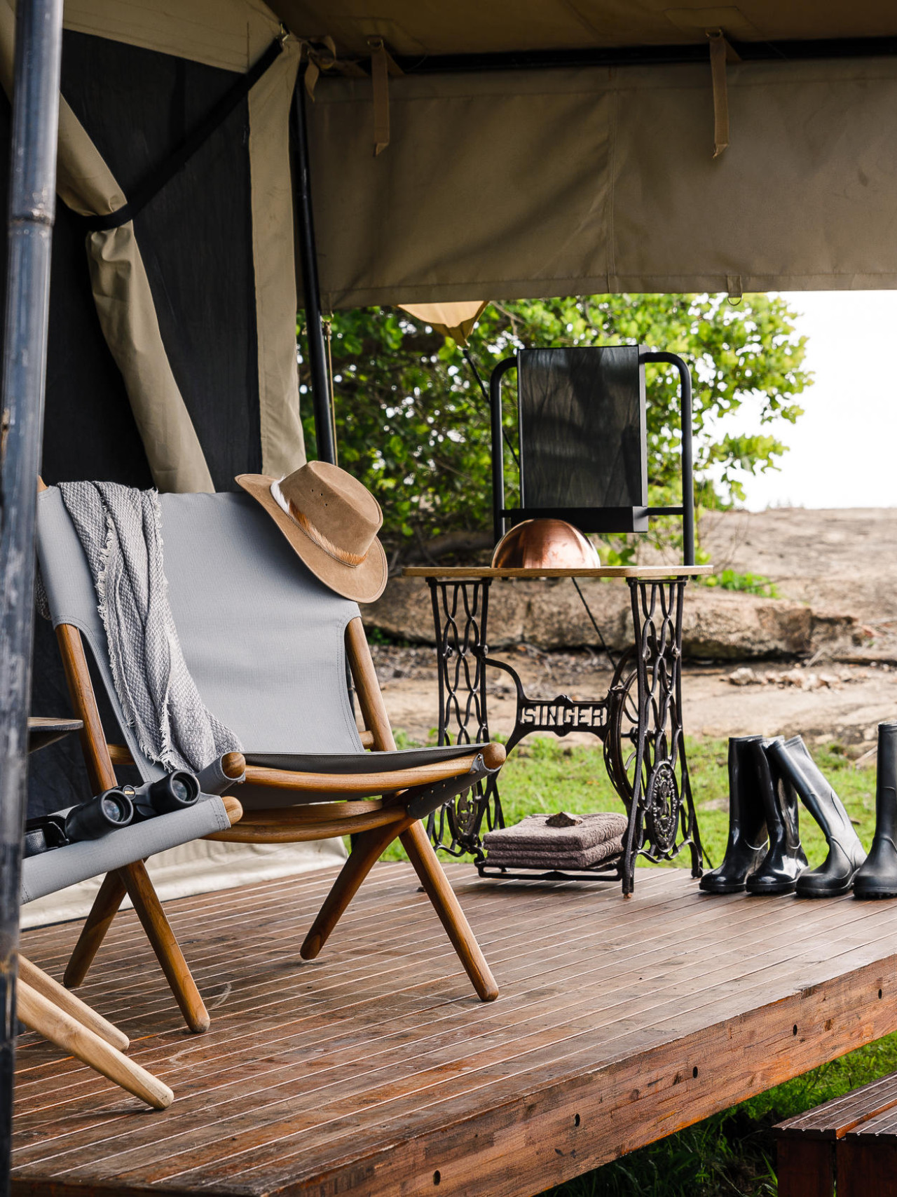 Stilvolles Safari-Camp, das der Großen Migration folgt