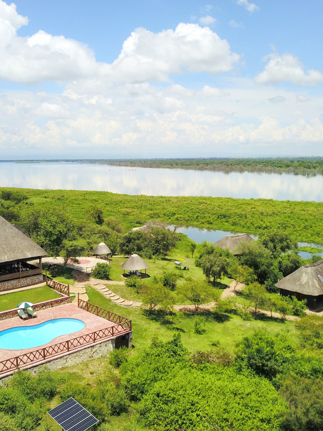 Safari Lodge mit einen malerischer Aussicht auf den Nil