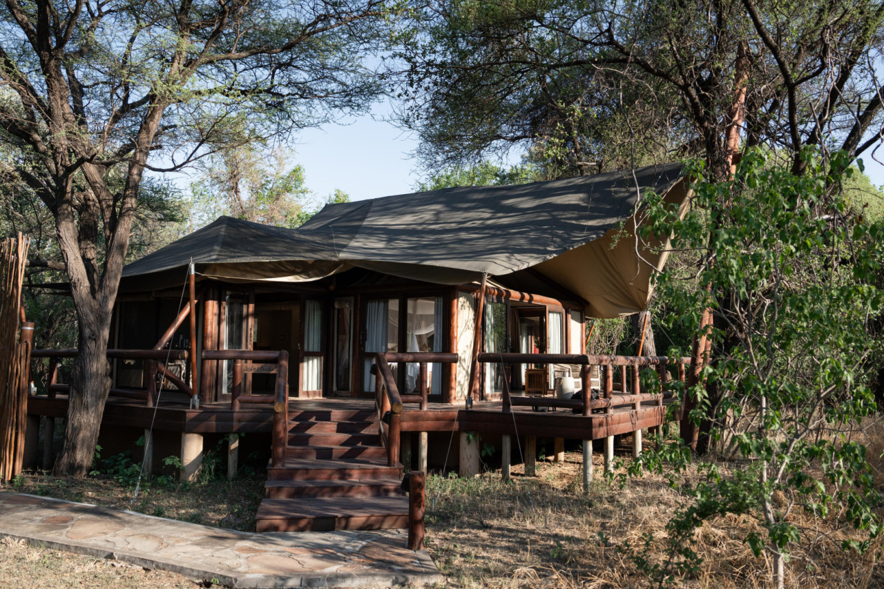 Tuli Safari Lodge liegt am Ufer de Limpopo Flusses