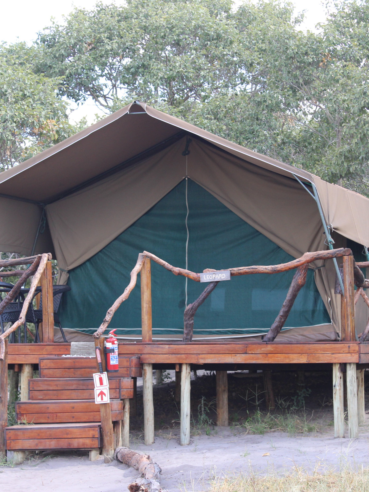 Einfaches Safari-Camp für authentische Erlebnisse