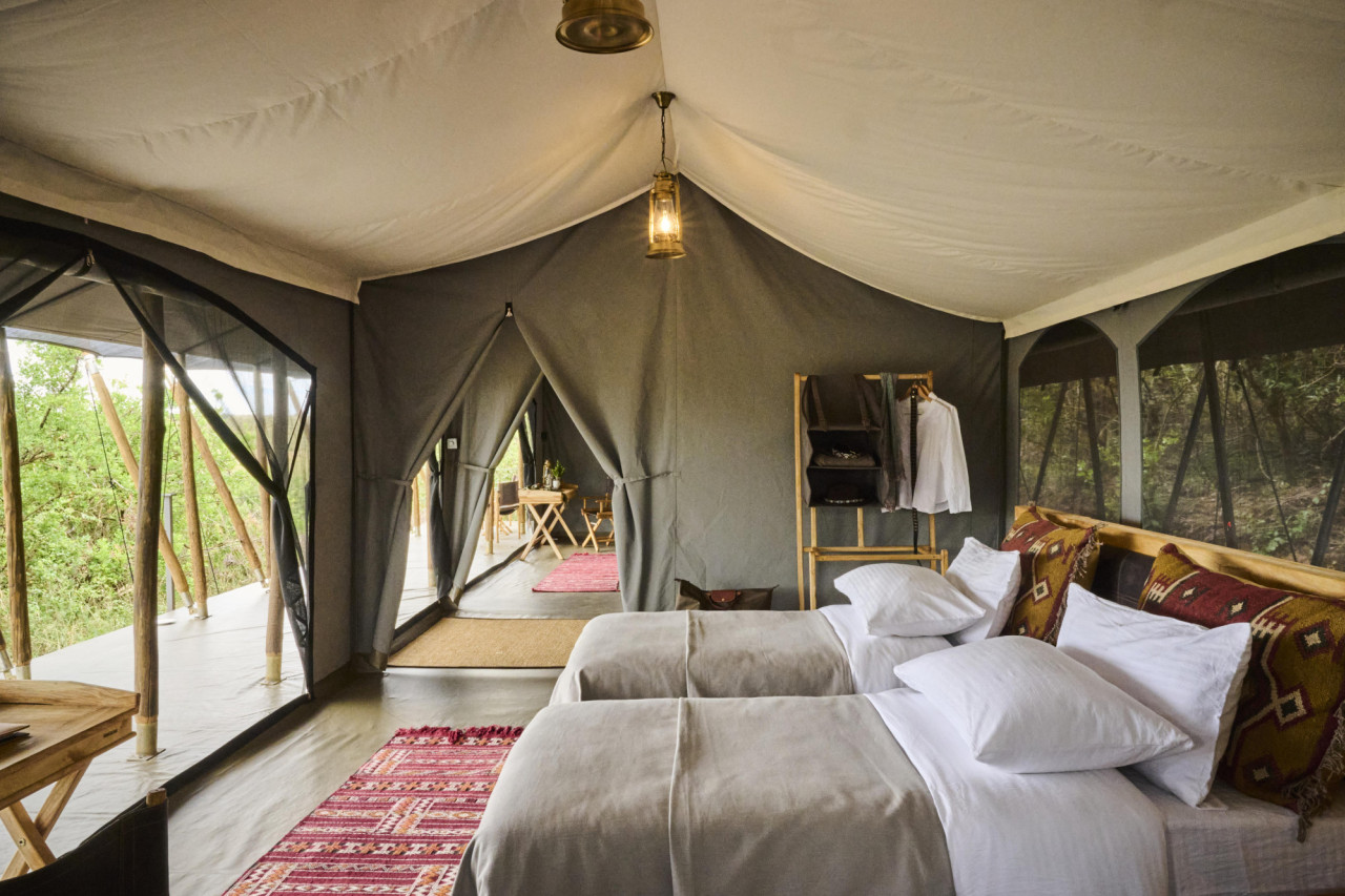 Perfekte Mischung aus Komfort und Stil im Familienzelt