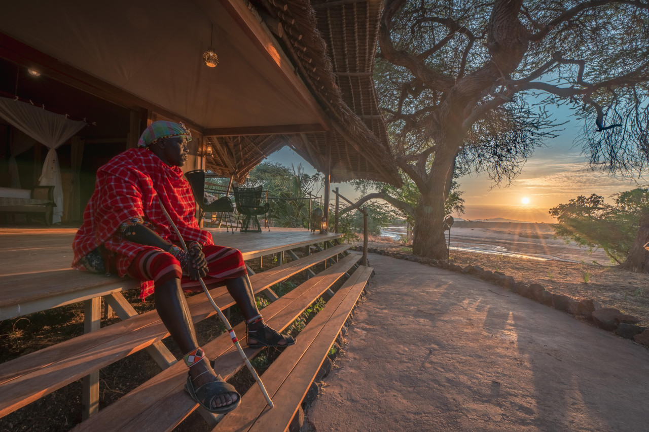 Berührende Momente beim Sonnenuntergang