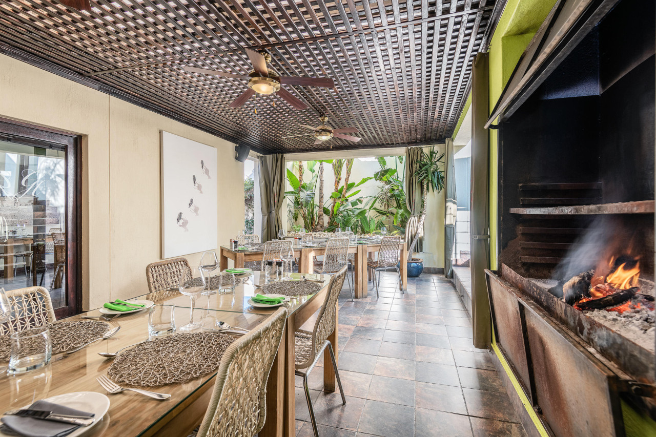 Restaurant mit Grillstation