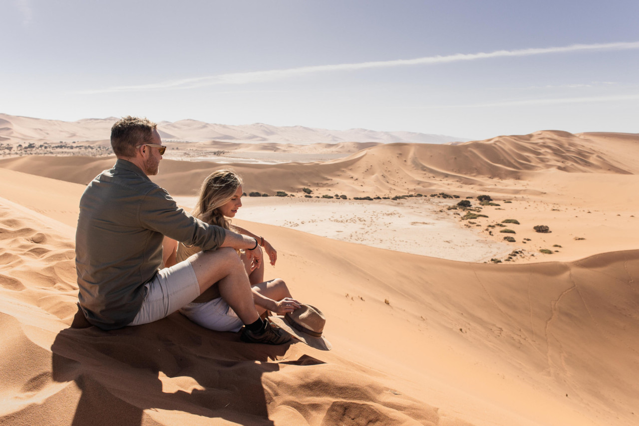 Berührende Momente beim Blick über die Wüste