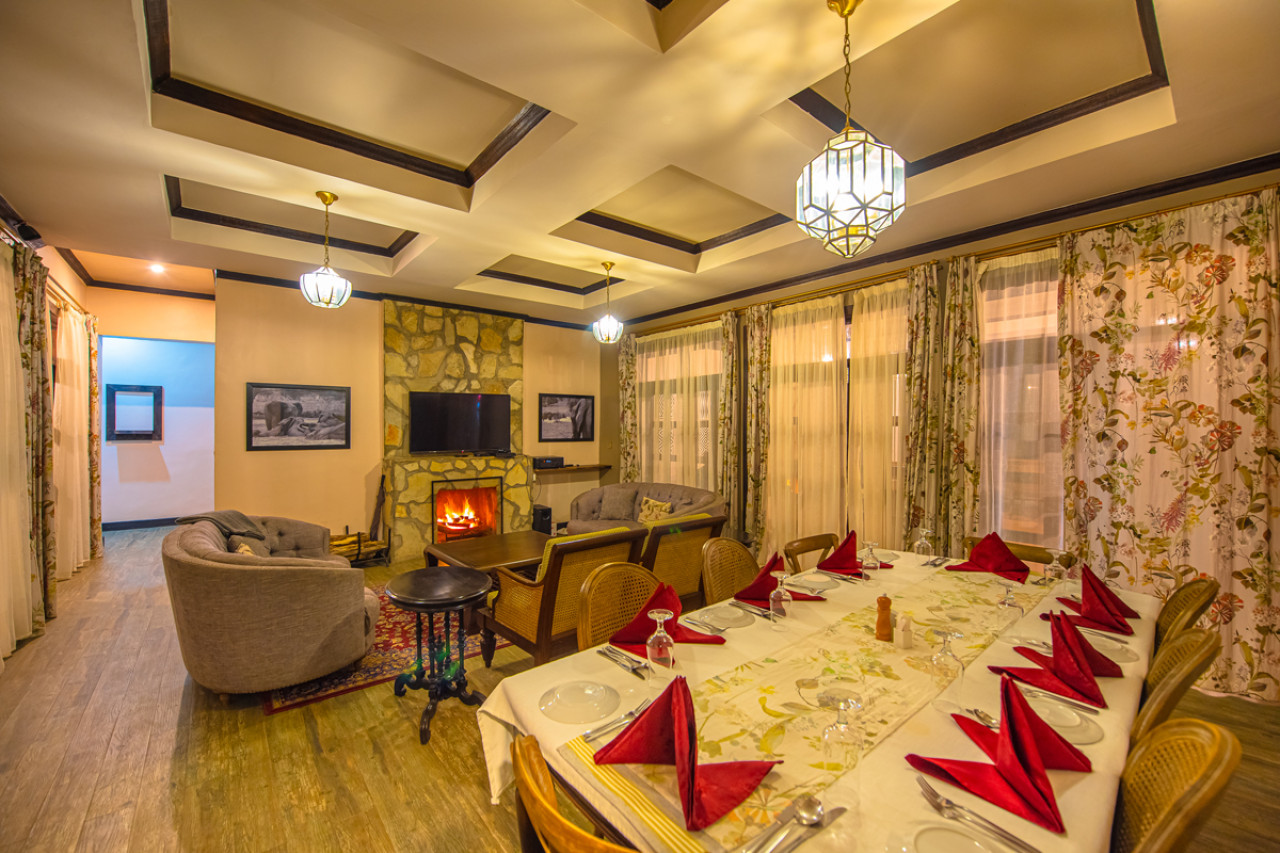 Restaurant mit offenem Kamin