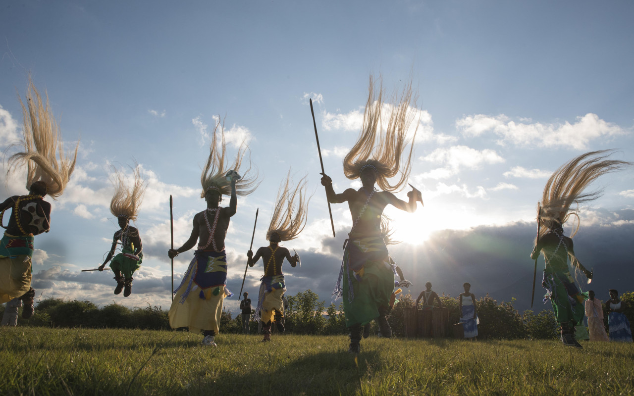 Lernen Sie auch die einzigartige Kultur von Ruanda kennen