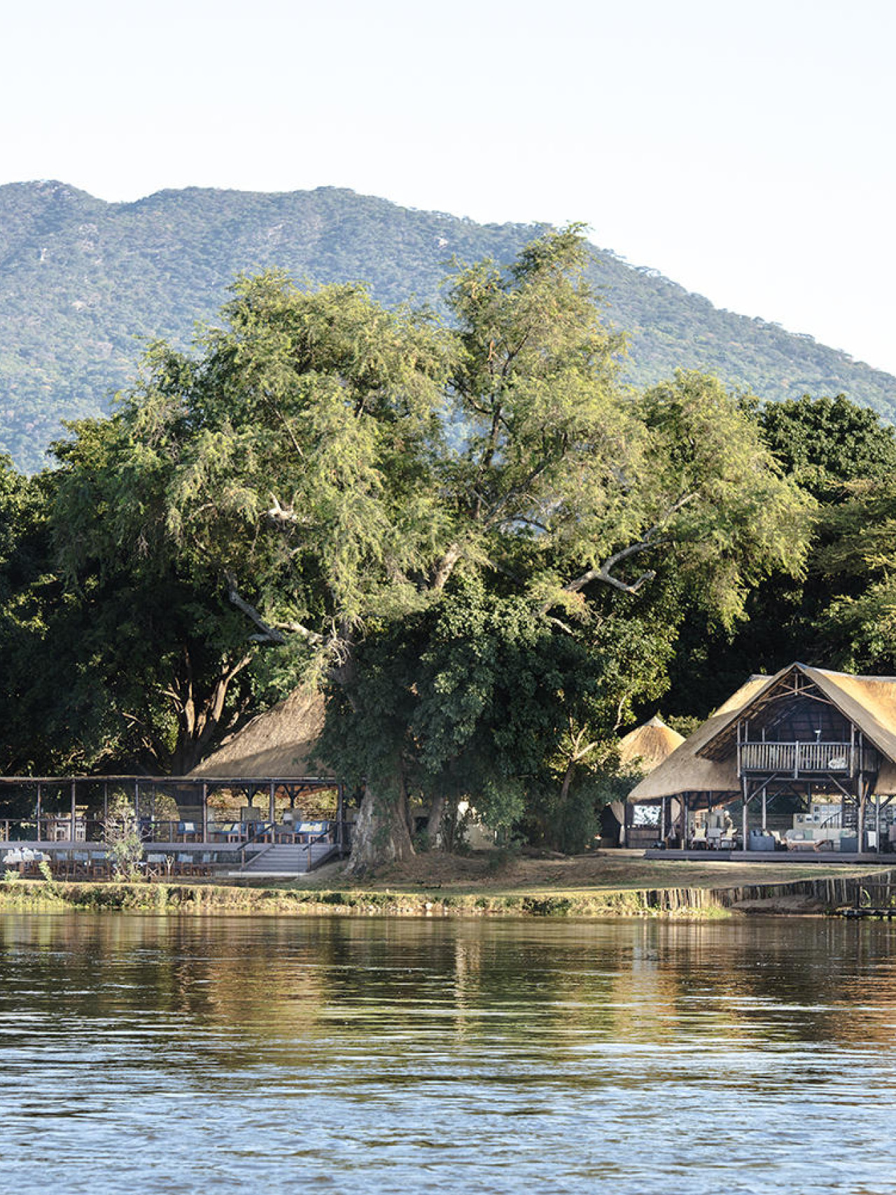 Preisgekröntes Camp am Ufer des Sambesi