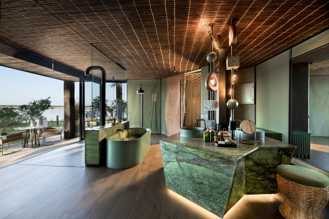 Stilvolles Badevergnügen zum Sound der Hippos