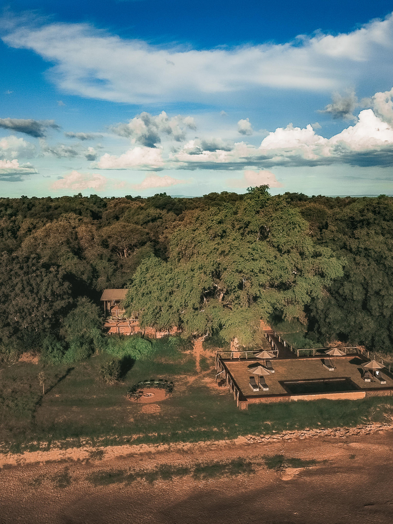 Kleines, umweltfreundliches Buschcamp am Luangwa-Fluss