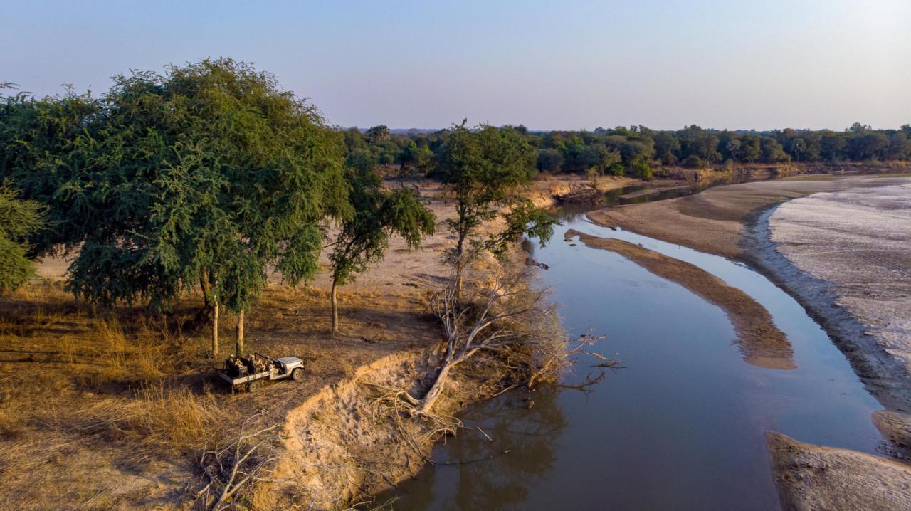 Unvergessliche Pirschfahrt am Luangwa River
