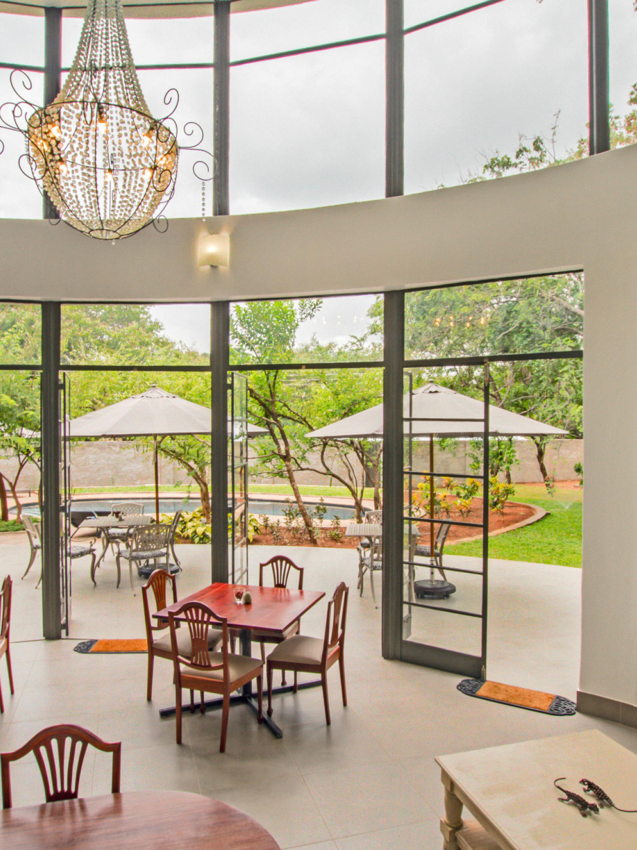 Einzigartiges Gästehaus in einem grünen Vorort