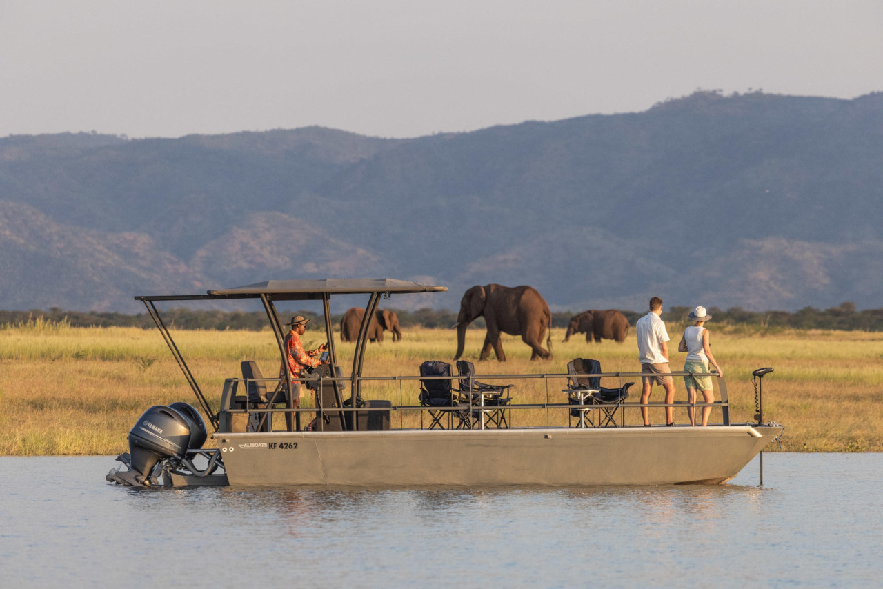 Erkundung auf dem Lake Kariba im Nationalpark