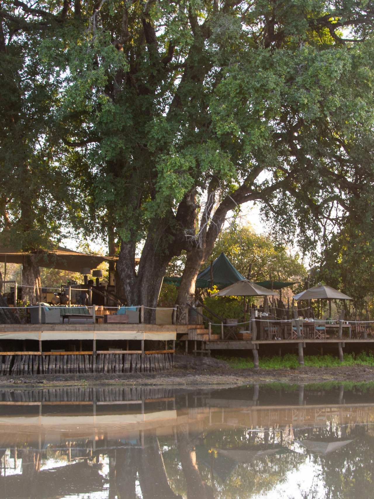 Bemerkenswerte Erlebnisse in Mana Pools