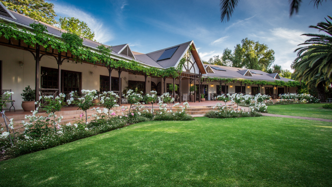 Am Rand vom Stadtzentrum Outshoorn gelegen