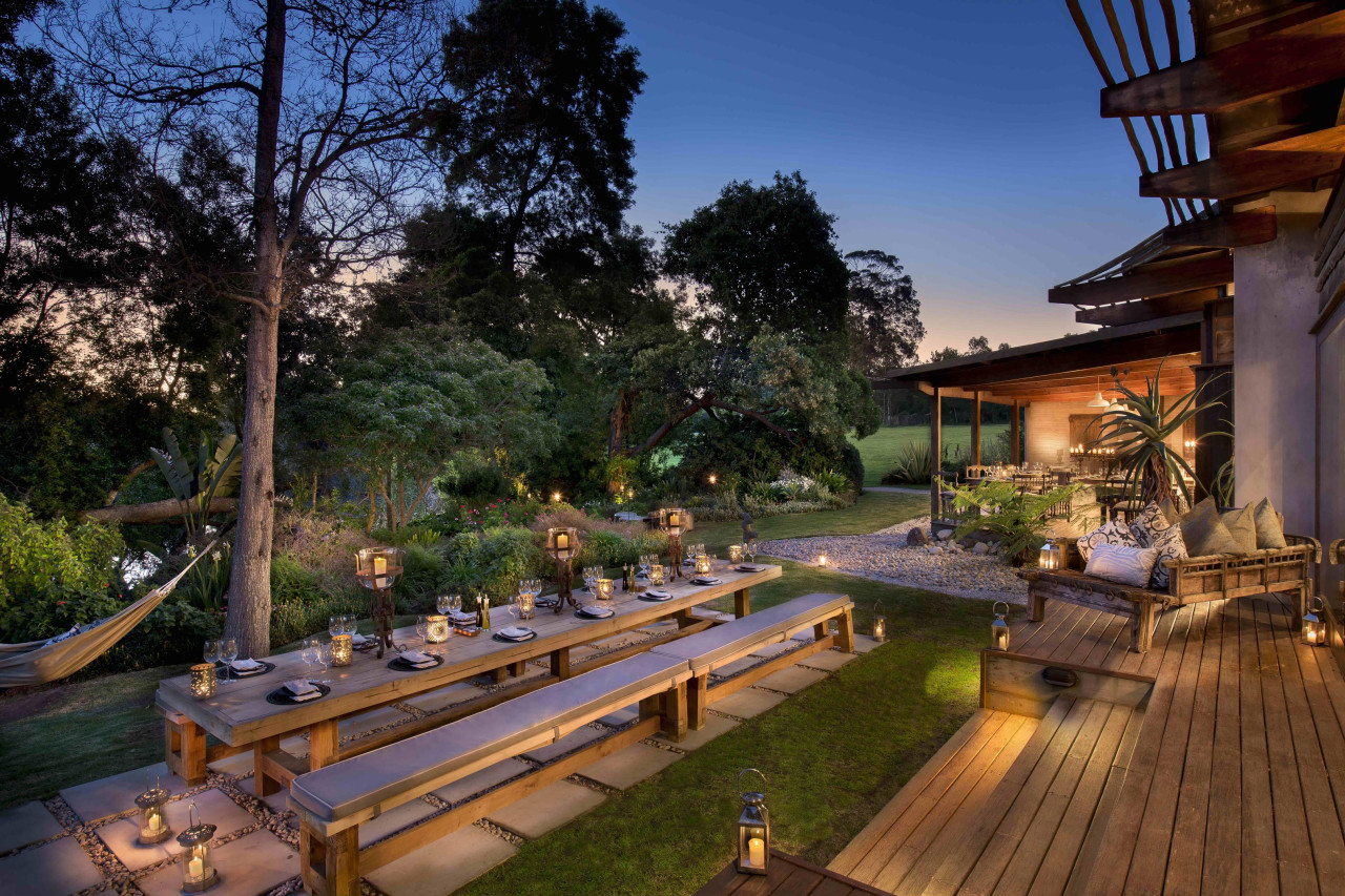Unkonventionelles Abendessen auf der Terrasse